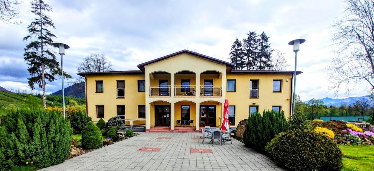 Wellness Villa Liptov Liptovska Sielnica Exterior photo